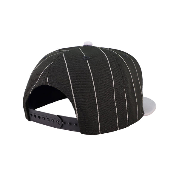 Las Vegas Reyes de Plata New Era LV Pinstripe Black/Gray 9FIFTY Snapback Hat