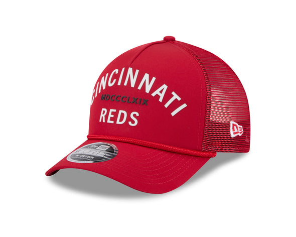 Reds 940 Minimalist