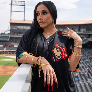 CHIHUAHUAS WOMENS HOWLING DOG PATCHED JERSEY- OT SPORTS