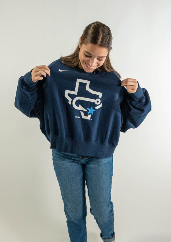 Nike - Women's - Fleece Crew Phoenix