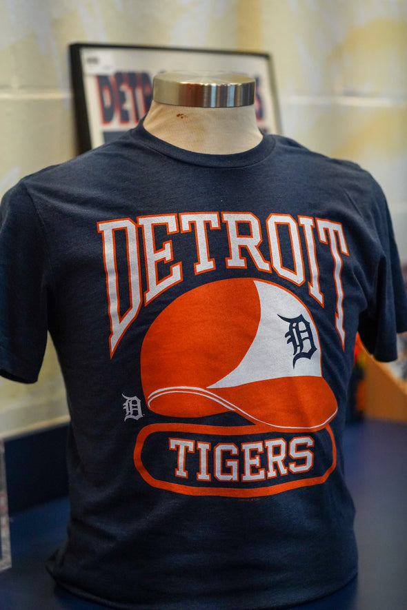 Detroit Tigers Helmet T-Shirt