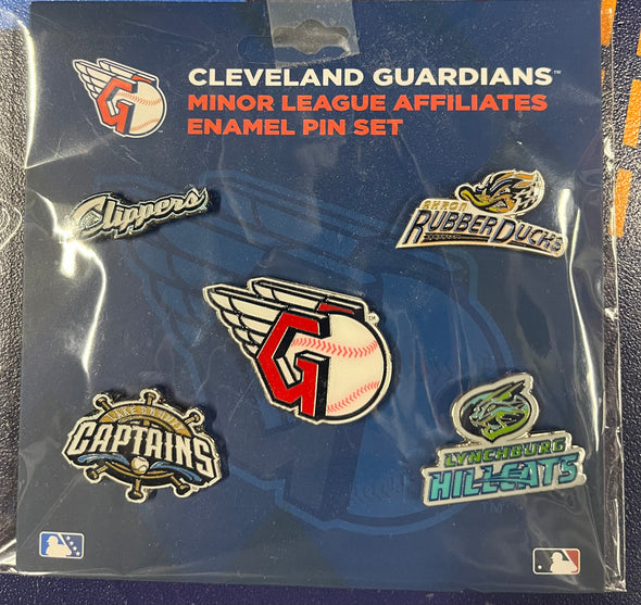 Cleveland System Lapel Set