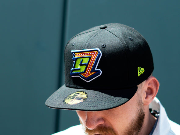 5950 Black AL2 Fitted Hat