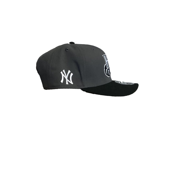 *NEW* 970 HVR x NYY Dark Graphite New Era Stretch Fit Snapback