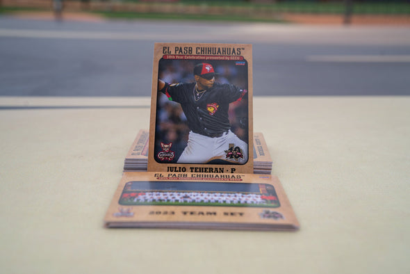 2023 CHIHUAHUAS OFFICIAL TEAM CARD SET